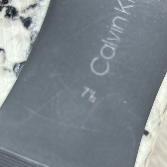 Calvin Klein | Women's Emerin, Size 7.5 - Picture 8 of 14